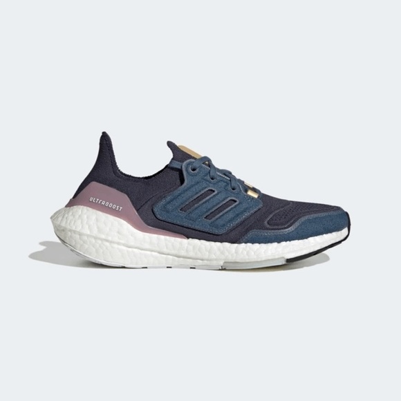 Adidas Ultraboost 22 Women’s Shadow Navy Denim Purple Running Shoes - Picture 1 of 10